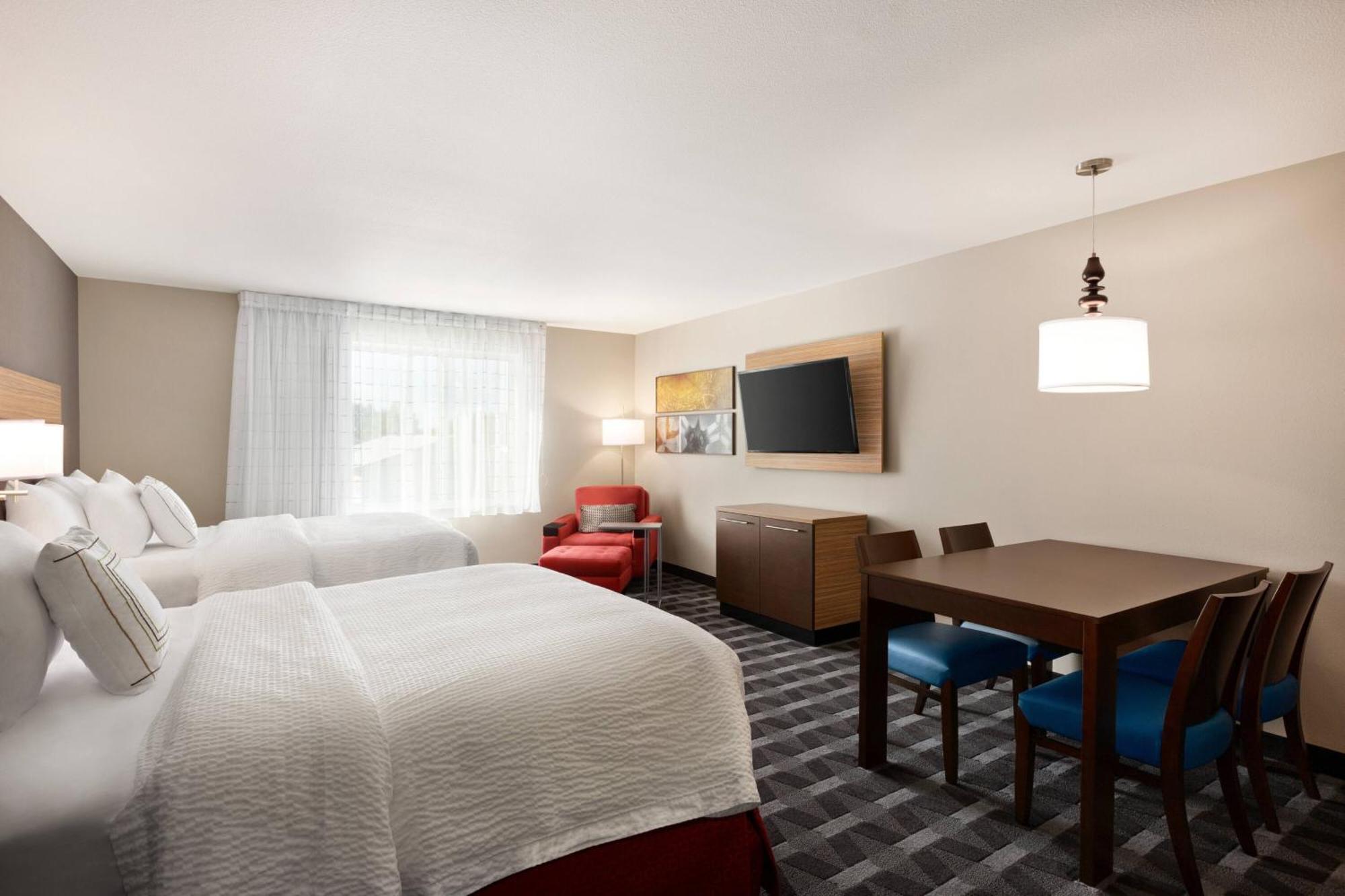 TownePlace Suites Cedar Rapids Marion Exterior foto